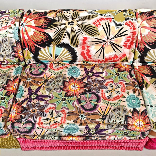 Mah Jong Modular Sofa in Satin, Velvet and Cotton by H. Hopfer for Roche Bobois feat. Missoni, 2000s. Set of 21 For Sale - Image 15 of 18