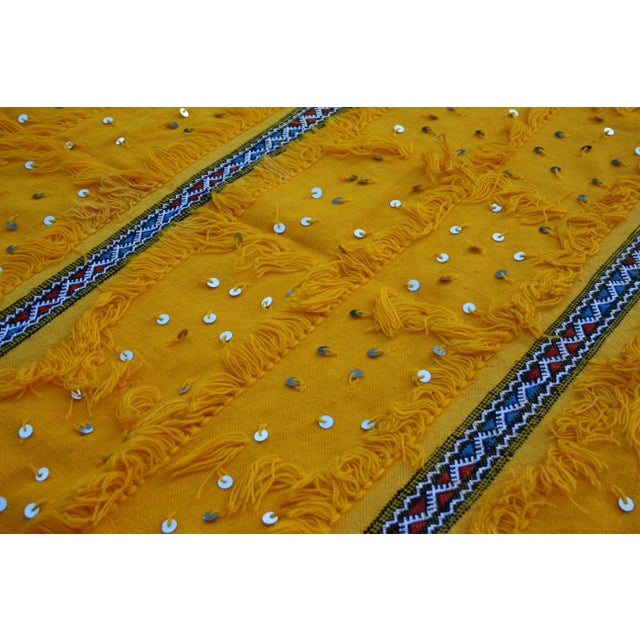 Stunning handmade Moroccan handira, makes a beautiful bed throw or gorgeous wall hanging. This beautiful accent ships...