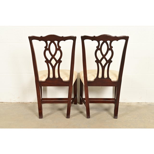 Kindel Furniture Georgian Carved Mahogany Side Chairs or Dining Chairs, Pair For Sale - Image 10 of 13