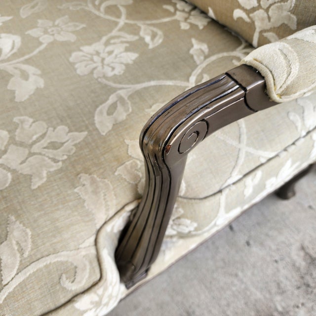 Vintage French Louis XV Armchairs Damask Linen Pair For Sale - Image 14 of 16