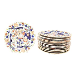 Set of Twelve Coalport Dinner Plates, England Circa 1825 For Sale