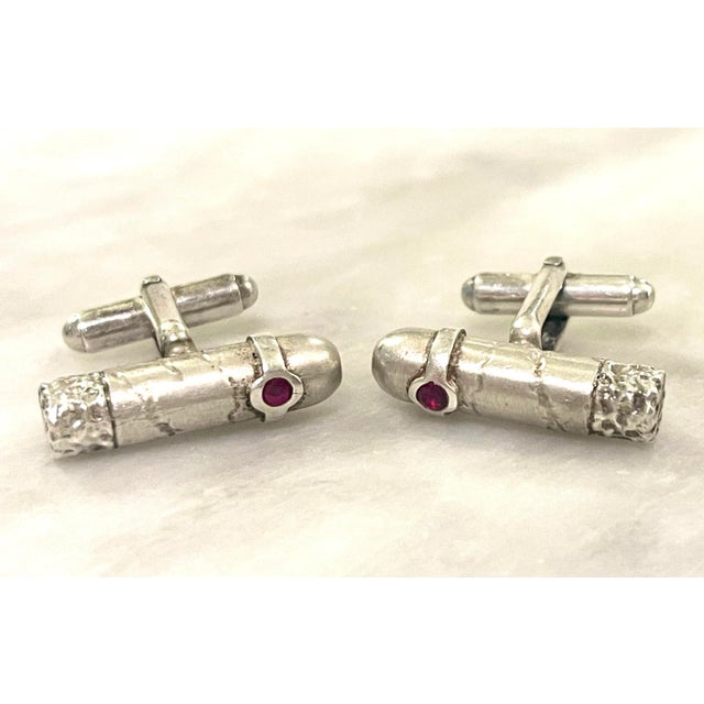 1940s Sterling Silver Bullet Cuff Links With Faceted Ruby Detail - 2 Pieces For Sale - Image 4 of 9