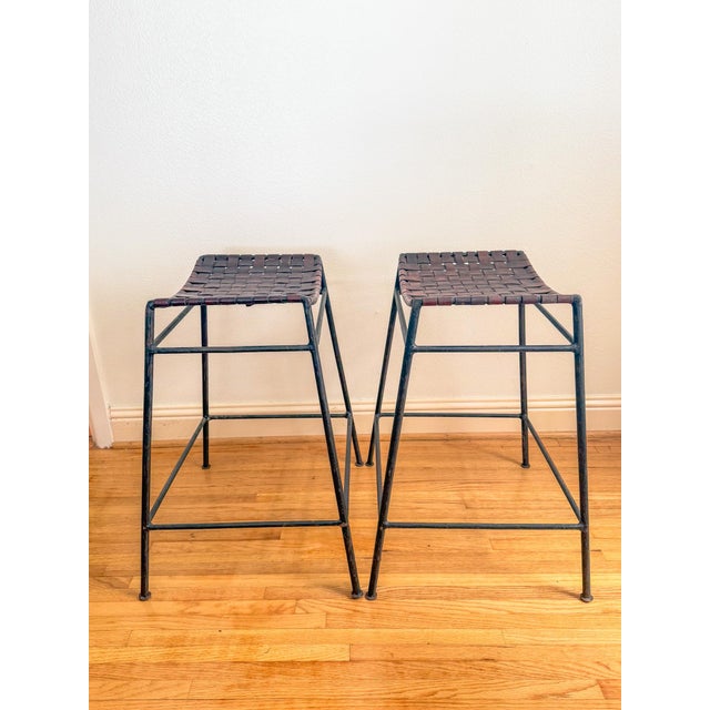 French Mid Century Industrial Style Pair of Woven Leather and Iron Counter Stools After Lila Swift and Donald Monell For Sale In Dallas - Image 6 of 18