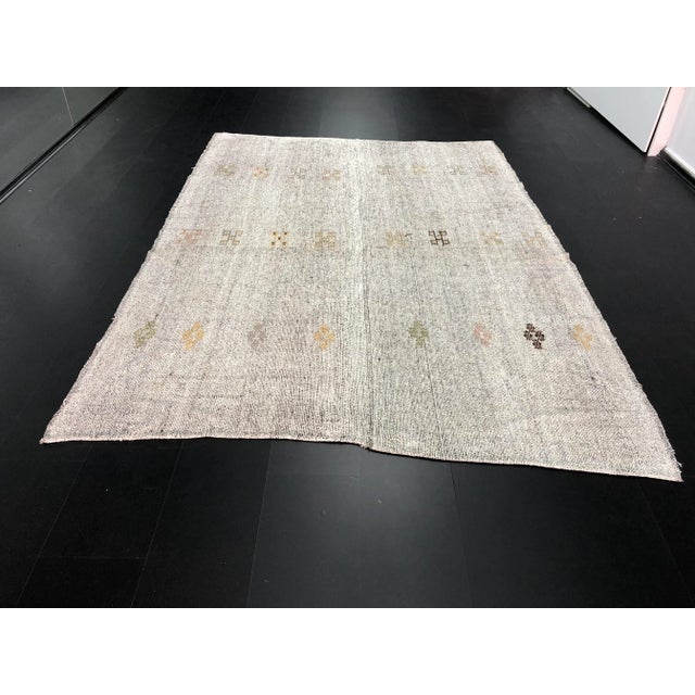 1960s Vintage Oversized Nomadic Tribal Kilim Rug - 7′3″ × 10′1″ For Sale - Image 11 of 11