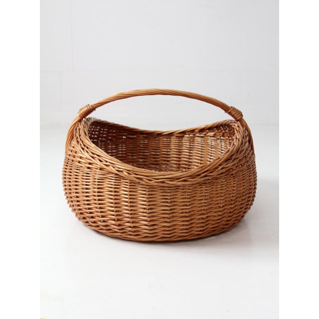 Wood Vintage Large Willow Gathering Basket With Handle For Sale - Image 7 of 14