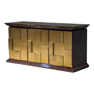 Burl Veneer and Brass Sideboard by Luciano Frigerio, Italy, 1970s For Sale