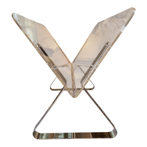 1970s Milo Baughman Style Lucite Chrome v-Shape Magazine Rack