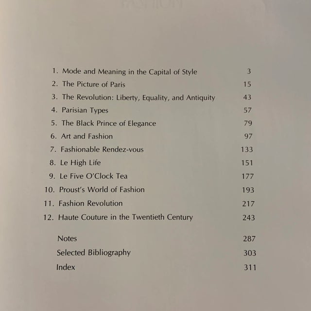 Figurative 1988 Paris Fashion by Valerie Steele Book For Sale - Image 3 of 11