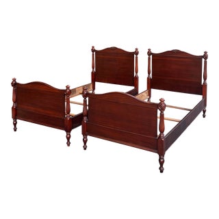 Antique Georgian Mahogany Twin Bed Frames by Table Rock Furniture Co. - a Pair For Sale
