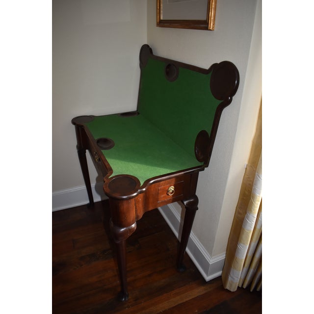 18th Century English Walnut Queen Anne Game Table For Sale In Minneapolis - Image 6 of 7