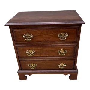 Vintage Pennsylvania House Solid Cherry Small Chest of 3 Drawers. 1950s.