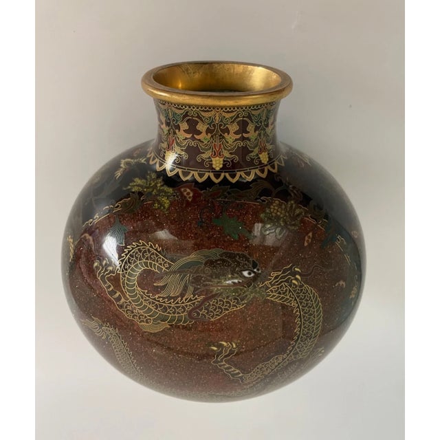 Exceptional Antique Japanese Cloisonné Vase – Brown Gold Fleck (Aventurine) Dragon Motif – Meiji Period Artistry For Sale - Image 10 of 15