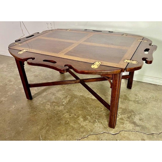 English Chippendale Inlaid Mahogany Tea Table C. 1940's For Sale In Los Angeles - Image 6 of 10