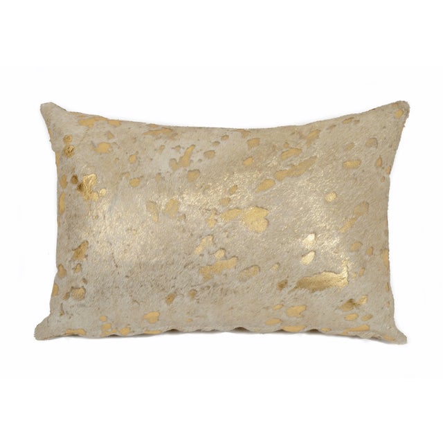 Transitional White & Gold Small Kidney Pillow For Sale - Image 3 of 3