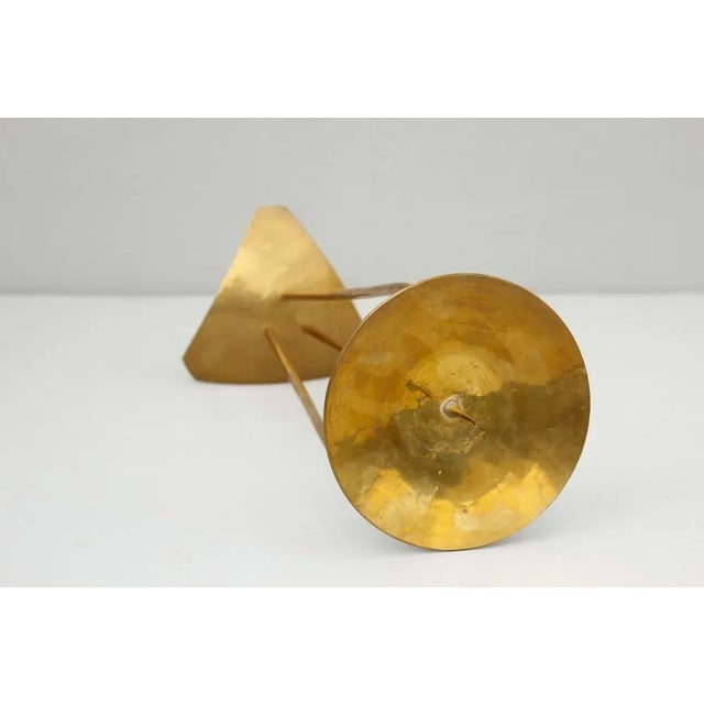 Goldenrod Bauhaus Flooring Candlestick in Brass by Alfred Schäffer, 1940s For Sale - Image 8 of 12