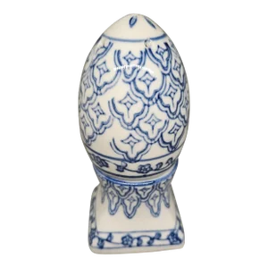Bombay and Co. Blue/White Porcelain Salt and Pepper Shaker Set, Egg With Stand