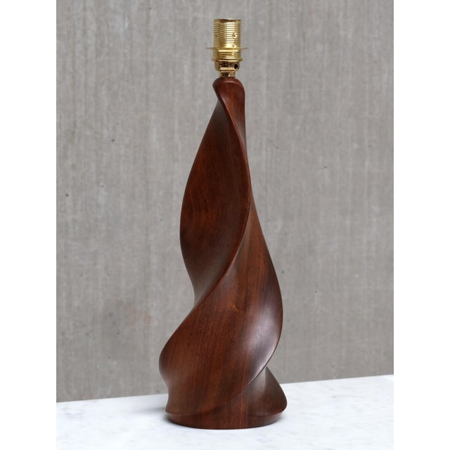 Sculptural Table Lamps in Mahogany by Claude Chauvy, France, 1950s, Set of 2 For Sale - Image 9 of 17