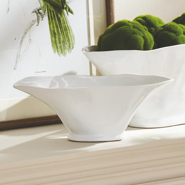 Kenneth Ludwig Chicago Madara Oval Vase Small For Sale - Image 4 of 7