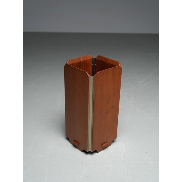 Brown Umbrella Stand in Walnut and Metal attributed to Ico & Luisa Parisi for Stildomus, Italy, 1950s For Sale - Image 8 of 12