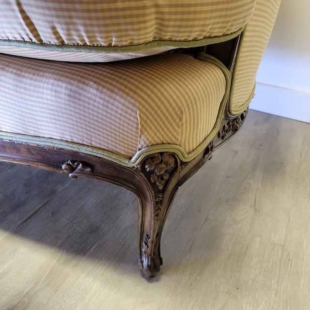 Brown Antique French Louis XV Style Carved Walnut Settee Loveseat, Early 20th Century For Sale - Image 8 of 11