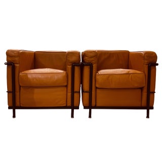 Le Corbusier Cassina Lc2 Lounge Chairs - a Pair For Sale