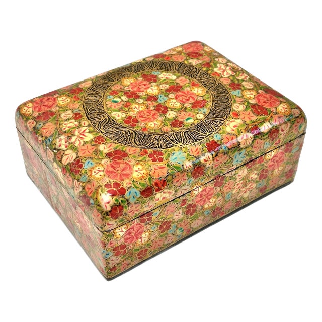 Vintage Kashmiri Papier-Mâché Floral Box, Large Hand-Painted Indian Keepsake Box For Sale