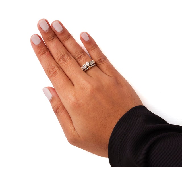 14K Yellow and White Gold 1/3 Cttw Marquise Diamond Cocktail Engagement Ring Set (H-I Color, SI1-SI2 Clarity) - Size 7 For Sale In New York - Image 6 of 7