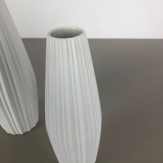 Op Art Porcelain Vase from Heinrich Selb, Germany, 1970s, Set of 2 For Sale - Image 12 of 18
