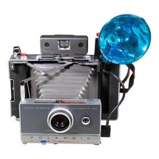 Polaroid 100 Land Camera and Leather Case c.1963-1966 For Sale