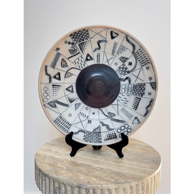 Contemporary Modernist Graphic Black & White Ceramic Platter by Bob & Cheryl Husby For Sale - Image 3 of 7