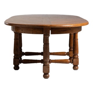 1970-1979 France Rich Walnut Brown Extending Walnut Dining Table For Sale
