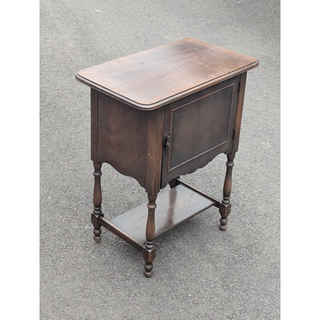 Late 19th Century Antique Victorian Mahogany Humidor Side Table With Copper Interior For Sale - Image 5 of 9