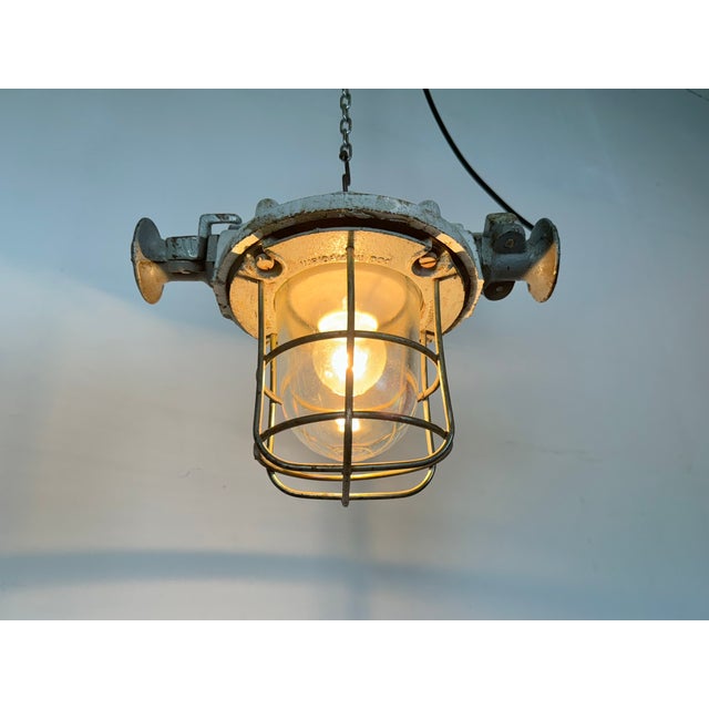 Industrial Grey Explosion Proof Lamp, 1980s For Sale - Image 18 of 18