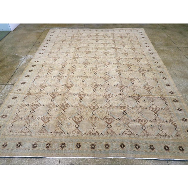 Galerie Shabab Collection Mid-20th Century Handmade Persian Kashan Large Room Size Carpet For Sale - Image 4 of 10