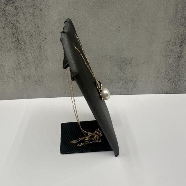 Contemporary Pearl and Diamond Necklace in 10kt Yellow Gold – 8.3mm, 0.03ctw, New For Sale - Image 3 of 5