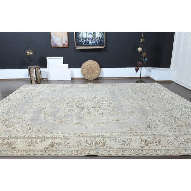 1970s Vintage Persian Handmade Wool Cotton Gray Area Rug For Sale - Image 11 of 11