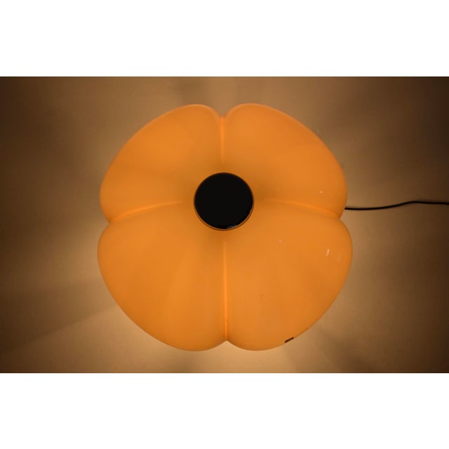Quadrifoglio Table Lamp by Ufficio Progetti for Guzzini, 1970s For Sale - Image 6 of 14