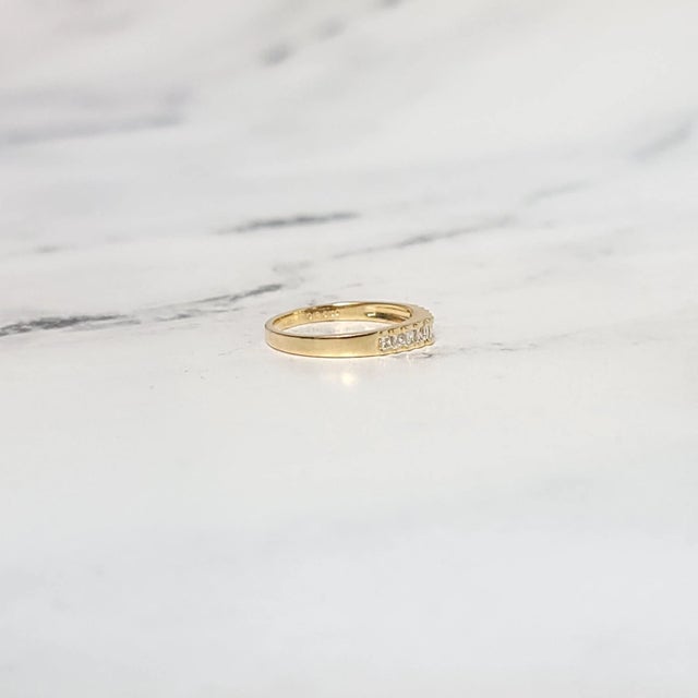 One Third Carat Step Up Style Princess Cut Wedding Band, Size 9 For Sale - Image 4 of 5