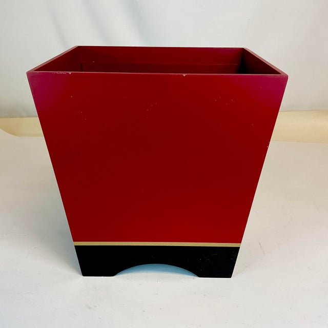 Chinoiserie 1990s Vintage Chinoiserie Boho Chic Red & Black Wastebasket For Sale - Image 3 of 9