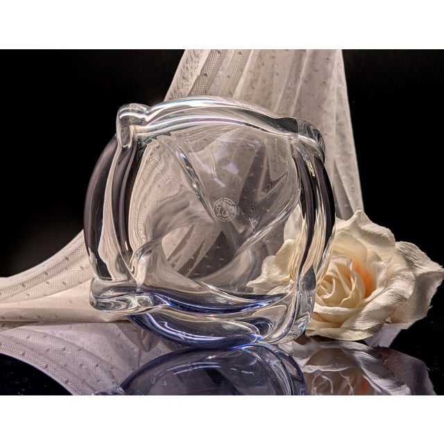 Baccarat Crystal Serpentin 8-Inch Vase For Sale - Image 6 of 8