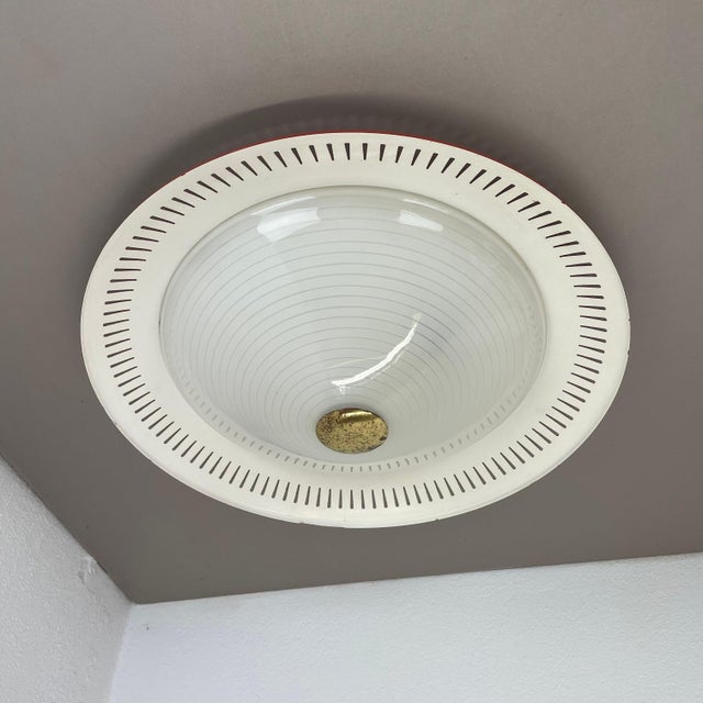 Gio Ponti Modern Metal and Glass Flushmount Light in the style of Gio Ponti, Italy, 1950s For Sale - Image 4 of 18