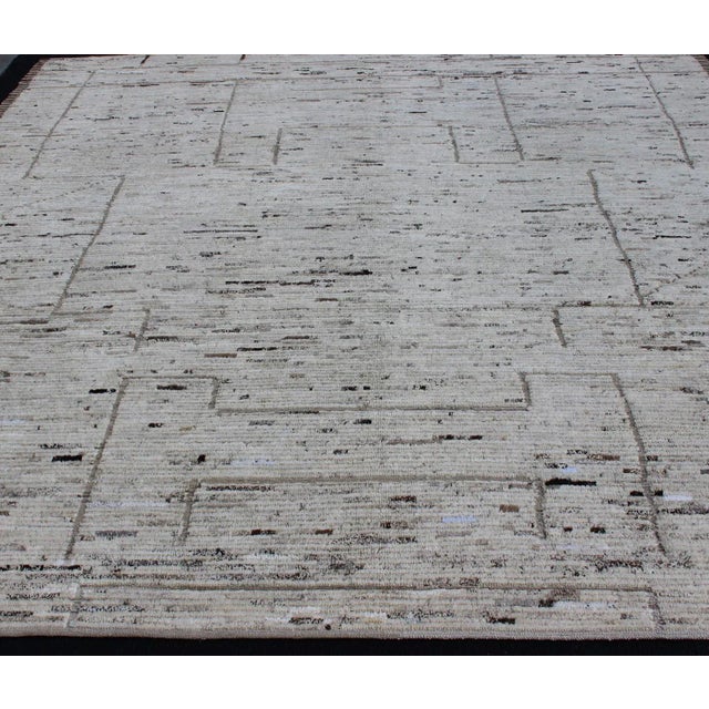 Keivan Woven Arts Minimalist Modern Design Rug in Neutral Tones 9'11 X 11'11 For Sale - Image 10 of 10