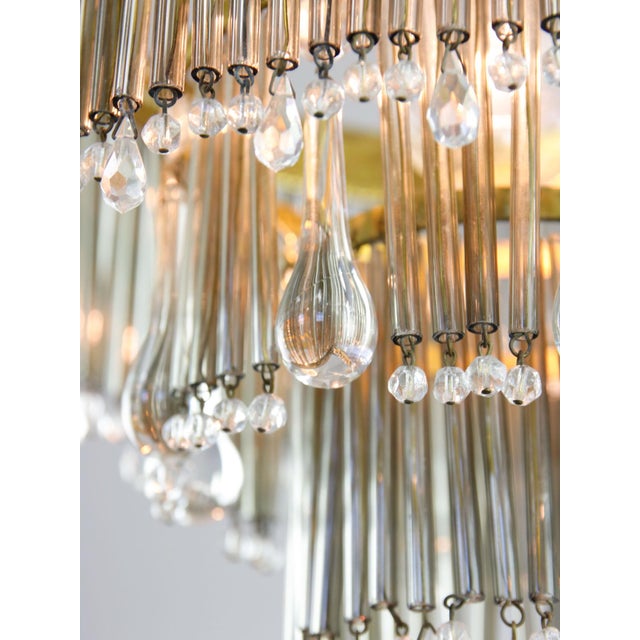 Metal Mid-Century Modern Teardrop Three-Tier Pendant Light in Brass and Crystal, 19560s For Sale - Image 7 of 15