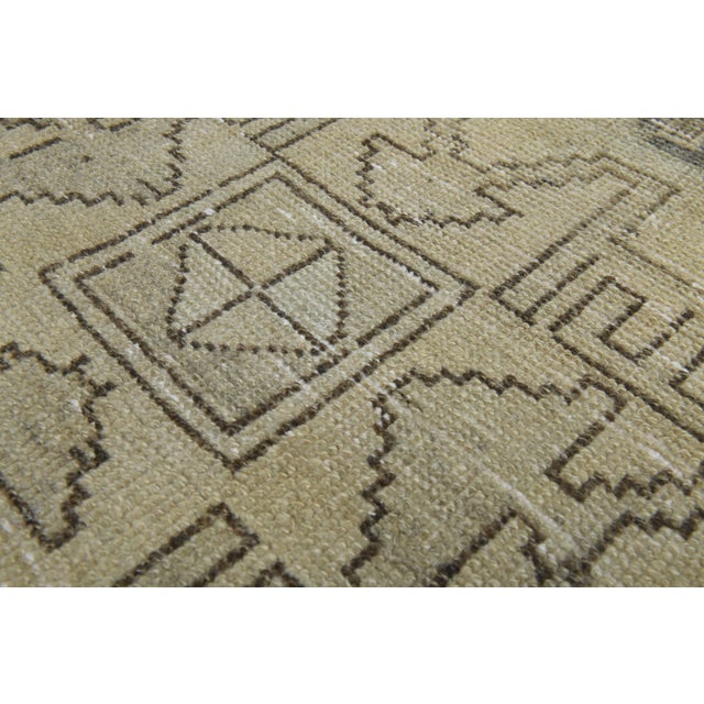 1970s 1970s Vintage Handmade Wool Cotton Turkish Beige Area Rug For Sale - Image 5 of 11