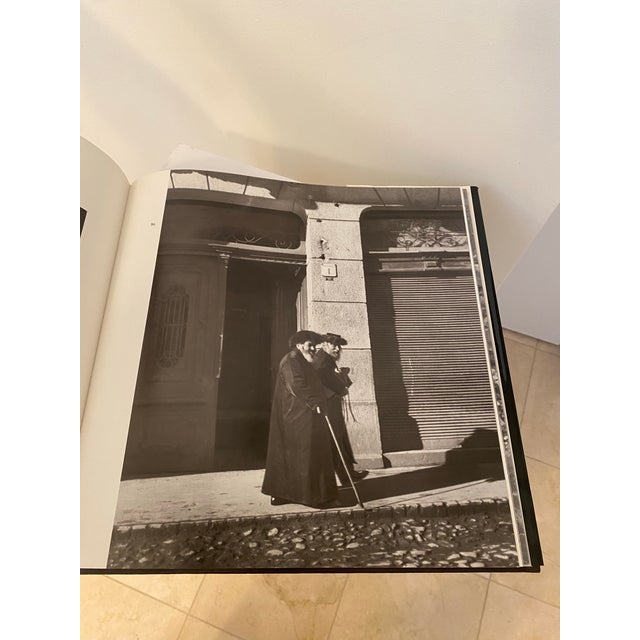 Paper A Vanished World by Roman Vishniac First Edition 1983 Coffee Table Book For Sale - Image 7 of 11