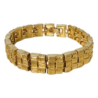 Vintage Napier Gold-Tone Nugget Link Bracelet | Mid-Century Textured Geometric Statement Jewelry For Sale