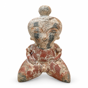 Nayarit Chinesco Female Figurine