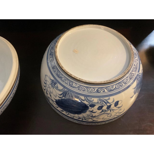 Vintage Chinese Blue and White Porcelaine Bowl With Lid For Sale - Image 10 of 12
