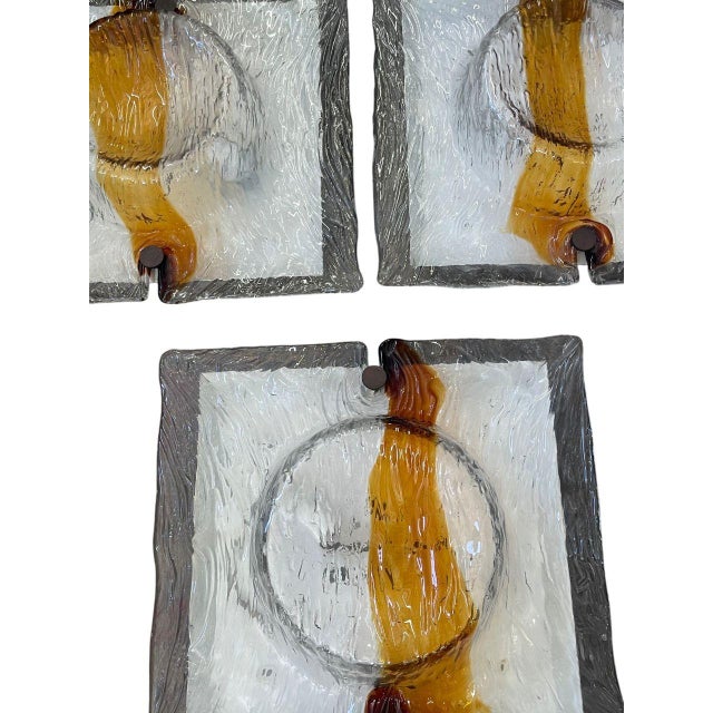 1960s Set of Three Large "Quilt" Sconces/Flush Mount by Toni Zuccheri for Venini, Italy 1960s For Sale - Image 5 of 7