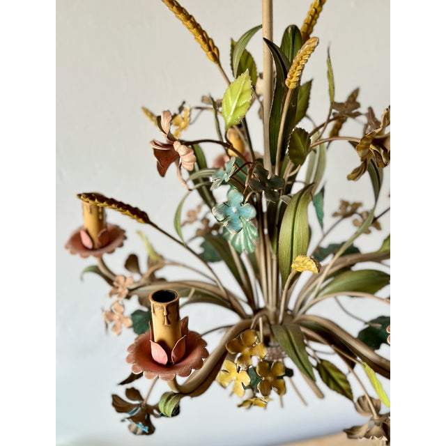 French Polychrome Floral and Wheat Tole 5-Light Chandelier, 1960s For Sale - Image 16 of 18